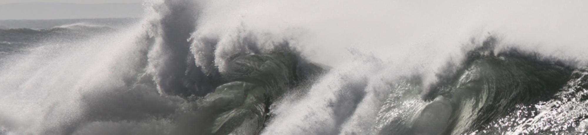 Storm waves